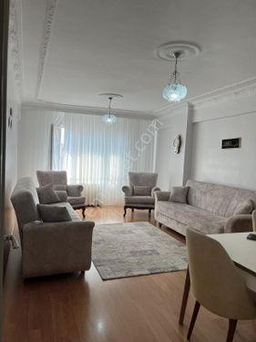 pendik çamçeşmede cadde üzeri 3+1 satilik daire acill