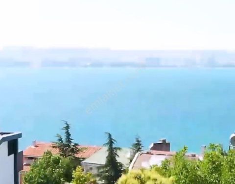 Sahibinden Satılık Deniz Manzaralı 3 Katlı Villa