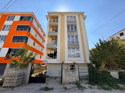 PERA'DAN 71 EVLER MH. 3+1 ŞEHİR HASTANESİ YAKINI ARA KAT DAİRE