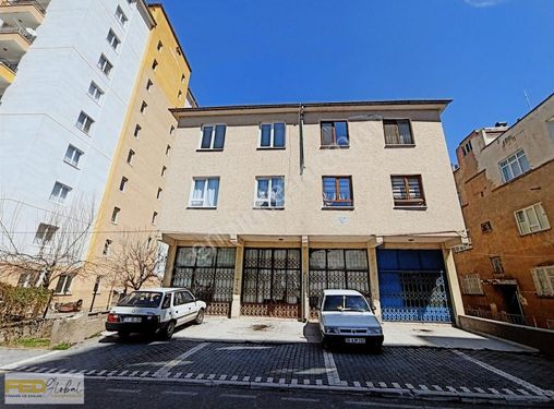 ESENYURT MAHALLESİNDE SATILIK 3+1 KOMBİLİ DAİRE FIRSATI