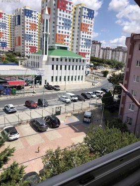 HADIMKÖY TOKİ SİTEDE 75 M2 NET ASANSÖRLÜ AÇIK OTOPARKLI