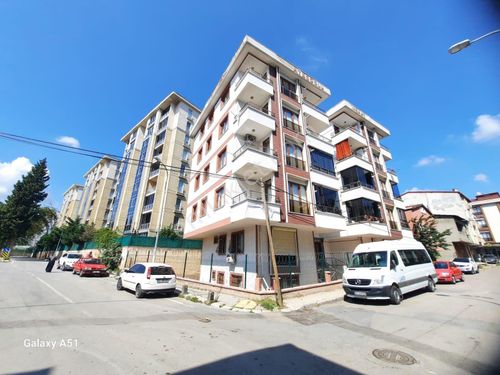 ÇEKMEKÖY SULTANÇIFTLİĞİ MAH ĶİRALIK 2+1 100M2 DAİRE 