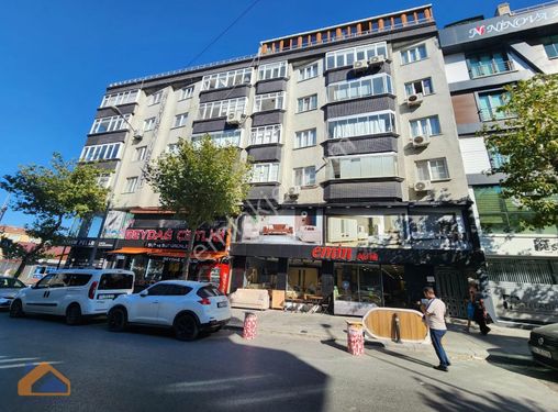 500 Evler Kapalı Cadde'de 2+1 Geniş Daire Fırsat