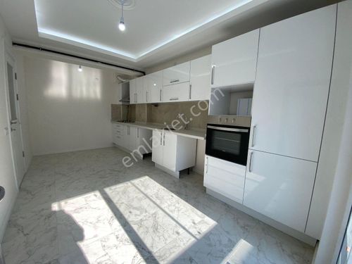  KARABAYIR MAH. 3+1 SATILIK DAİRE AH-8