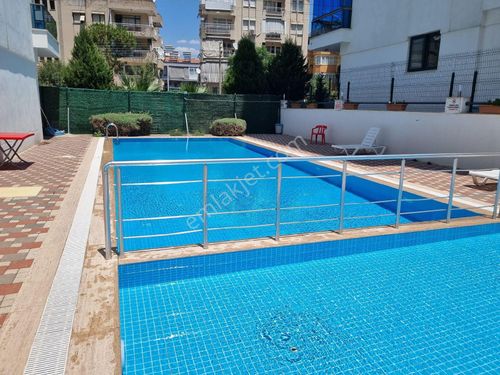 Uras gayrimenkul den kiralık doğalgazlı havuzlu kiralık daire 