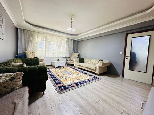 GÜLVEREN'DE ASANSÖRLÜ FULL YAPILI 3+1 ARA KAT SATILIK DAİRE !! 