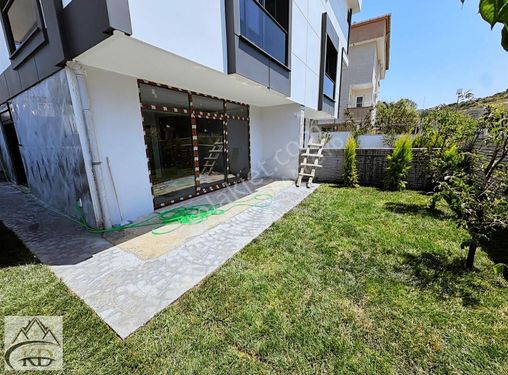 ARNAVUTKÖY TAŞOLUKTA SATILIK 4+3 370M² LÜX YAPIM VİLLA