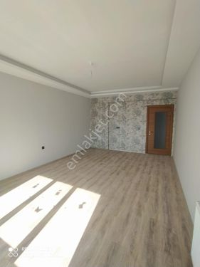  BAĞDAT CADDESİN DE SATILIK GENİŞ 3+1 DAİRE