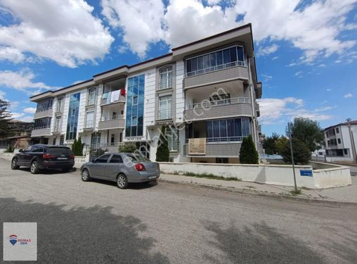 REMAX/DEM'DEN CUMHURİYET MAHALLESİNDE 3+1 SATILIK FIRSAT EV