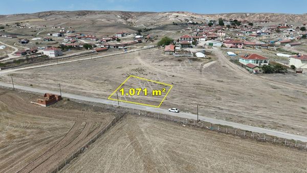  ANKARA / HAYMANA / EMİRLERKESİKKAVAK DA 1.071 m² MÜSTAKİL İMARLI ARSA