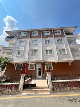  ARYAS'DAN İSTASYON MAHALLESİNDE 3+1 KİRALIK DAİRE