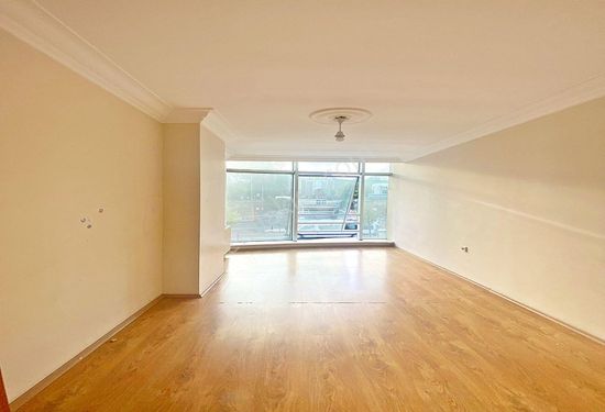  METROBÜSE 10 DK KİRALIK 2+1 ARAKAT DAİRE