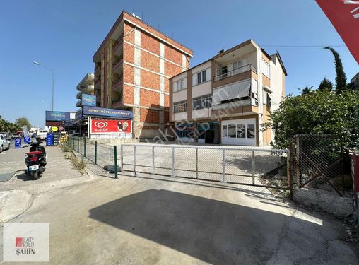 GEDİK KAVŞAĞINDA ANA YOL KENARINDA 100 M² YILLIK KİRALIK DÜKKAN