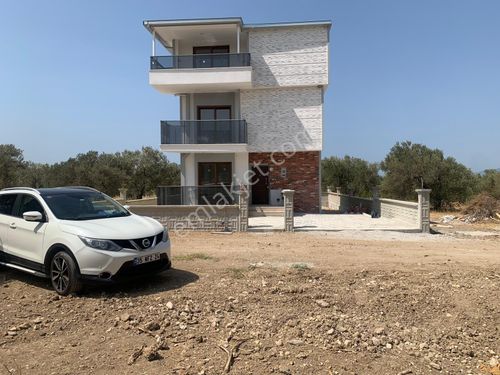 Müstakil villa deniz manzaralı