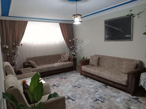 ZEYNEPKAMİL KOT 1 MASRAFSIZ 2+1 90 M2 SATILIK