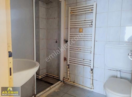 Manisa merkesde kiralık 3+1