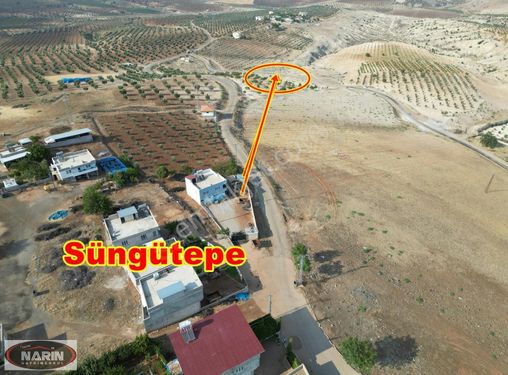 Kilis Merkez Süngütepe Köyüne Yakın Asfalt Üstü Manzaralı Arazi