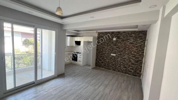  Stop’tan Karaçalı’da *Asansörlü Arakat* 2+1 Kiralık Daire