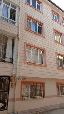 ÜNUVERSİTE MH SİNDE SATILIK DAİRE