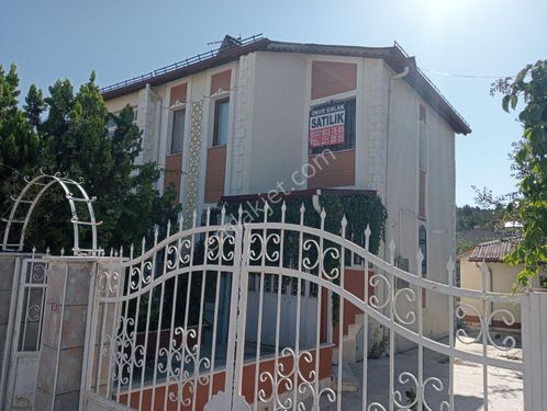 KARŞIYAKA MESİRE ALANI ALTINDA 