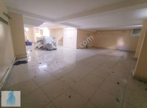 NİNEHATUN MH AYAZMA CADDESİ KİRALIK 330m2 İSKANLI GİRİŞ DÜKKAN