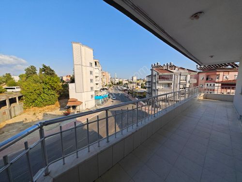 ANTALYA SERİK ORTA MAHALLE ÇARŞIYA YÜRÜME MESAFESİNDE KİRALIK 3+1 DOĞALGAZLI FERAH DAİRE