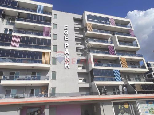 İSMETPAŞA  MAHALLESİNDE EGEPARK SİTESİNDE  1+1  SATILIK DAİRE