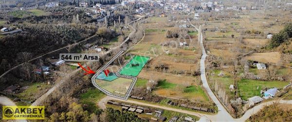 Akbey Gayrimenkul'den Merkezi Konumda Doğa İle İç İçe Villa Arsa