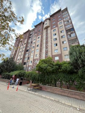  SEYRANTEPE DG TOKİLERDE SATILIK BORÇSUZ YÜKSEK GİRİŞ KAT 3+1 DAİRE 1.650.000TL