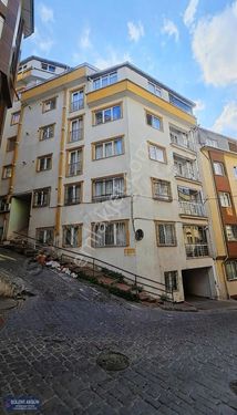 BÜLENT AKGÜN GAYRİMENKUL METROBÜSE YAKIN 1+1 SATILIK DAİRE