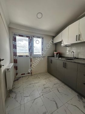  ARNAVUTKÖY YAVUZ SELİM MAH KİRALIK ÇATI KAT DAİRE