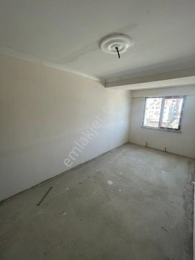 200 metre² sıfır lüks yapım altı odalı dubleks daire