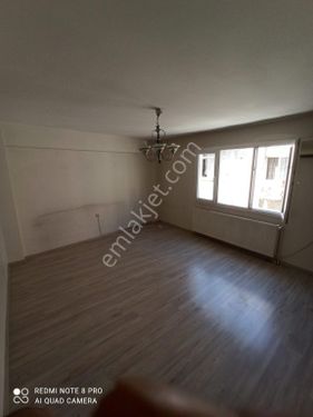 2+1 doğalgazlı arakat çift balkon çift cephe