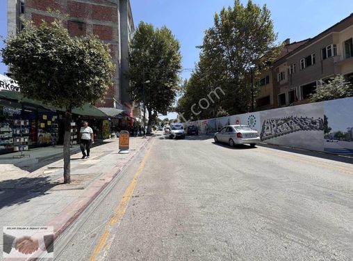 SELAM EMLAKTAN KIŞLA CADDESİ ÜZERİNDE KİRALIK SIFIR DÜKKANLAR