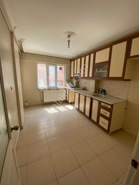   KAYNAK   MAHALLESİ      3+1 125M2 5 KATLININ 3 KATI 