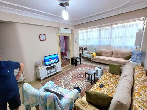  BUCA YAYLACIKTA MÜKEMMEL KONUMDA 2+1 D.GAZLI DAİRE FIRSATI...