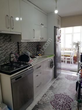  BORNOVA EVKA 4 3+1 KİRALIK DOĞALGAZLI DAİRE