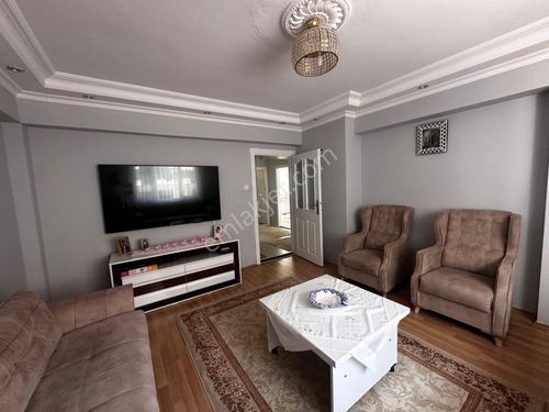  İLYASKÖYDE 2.KAT DIŞ CEPHELİ SATILIK 3+1 DAİRE 