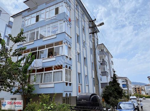 REMAX ŞEHİR YALOVA ÇINARCIK'DA SATILIK DAİRE.