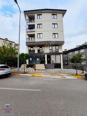 KURTKÖYDE 60 M2 İKİ KATLI SATILIK DÜKKAN