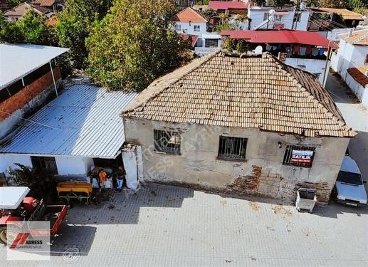 Milas Derince Satılık Kavgir Ev Ve Arsası