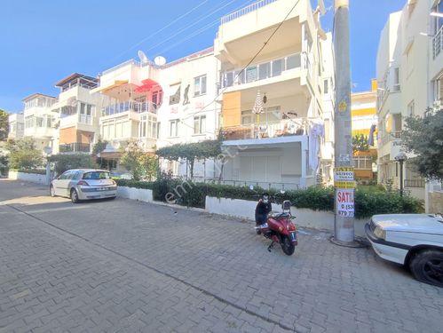 BULUT  yatırımdan 2+1 70 m² merkezi konumda denize yakın yazlık daire