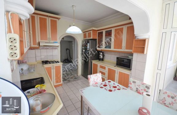 TRAMVAYA ADIM MESAFEDE 3+1 ARA KAT ASANSÖRLÜ SATILIK DAİRE