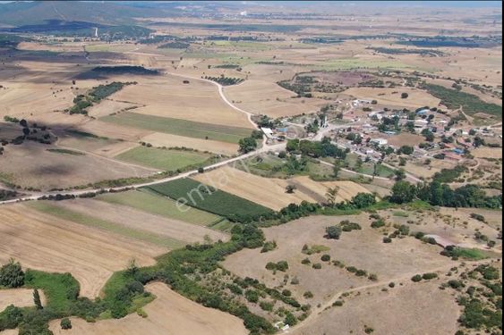  ÇANAKKALE BİGA KARAPÜRÇEK KÖYÜ 413 M2 KÖY İÇİ ARSA