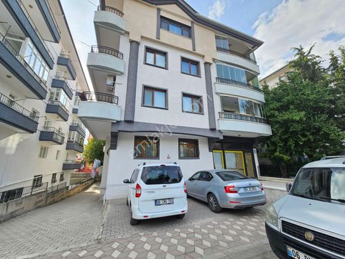  CADDE YAKINI BAĞIMSIZ SALON GENİŞ SATILIK 3+1 FIRSAT DAİRE