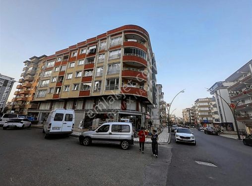 REMAX NADİR TEYYAREDÜZÜ MAHALLESİ 3+1 155 M2 EŞYALI-EŞYASIZ SAT