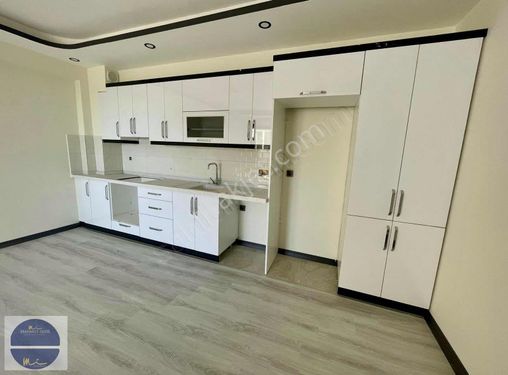 KÜÇÜKKUYU'DA SATILIK 2+1 SIFIR DAİRE