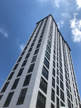  PASHA TOWER 2+1 SATILIK FIRSAT DAİRE KİRACISIZ ÖNÜ AÇIK ARAKAT