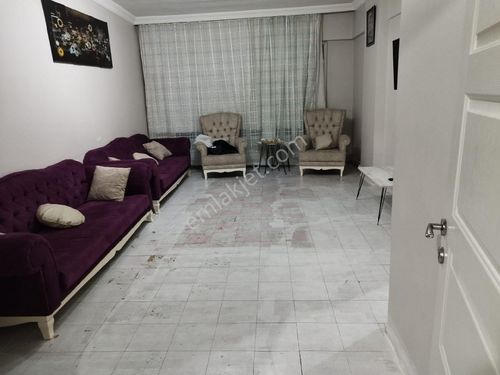 DEMETGÜL MAHALLESİNDE SATILIK 3+1SALON BAĞIMSIZ YAPILI METRO YAKINI