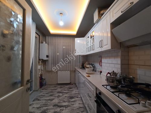 ALTINDAĞ BEŞİKKAYADA KÖY PARK YANI MASRAFSIZ 2+1 DAİRE